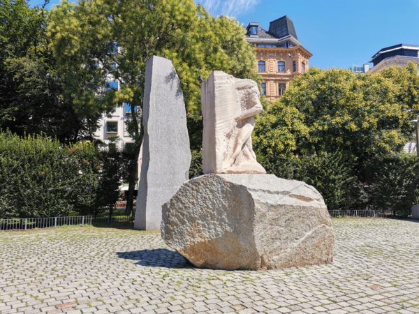 Memorial-víctimas-nazismo-Viena