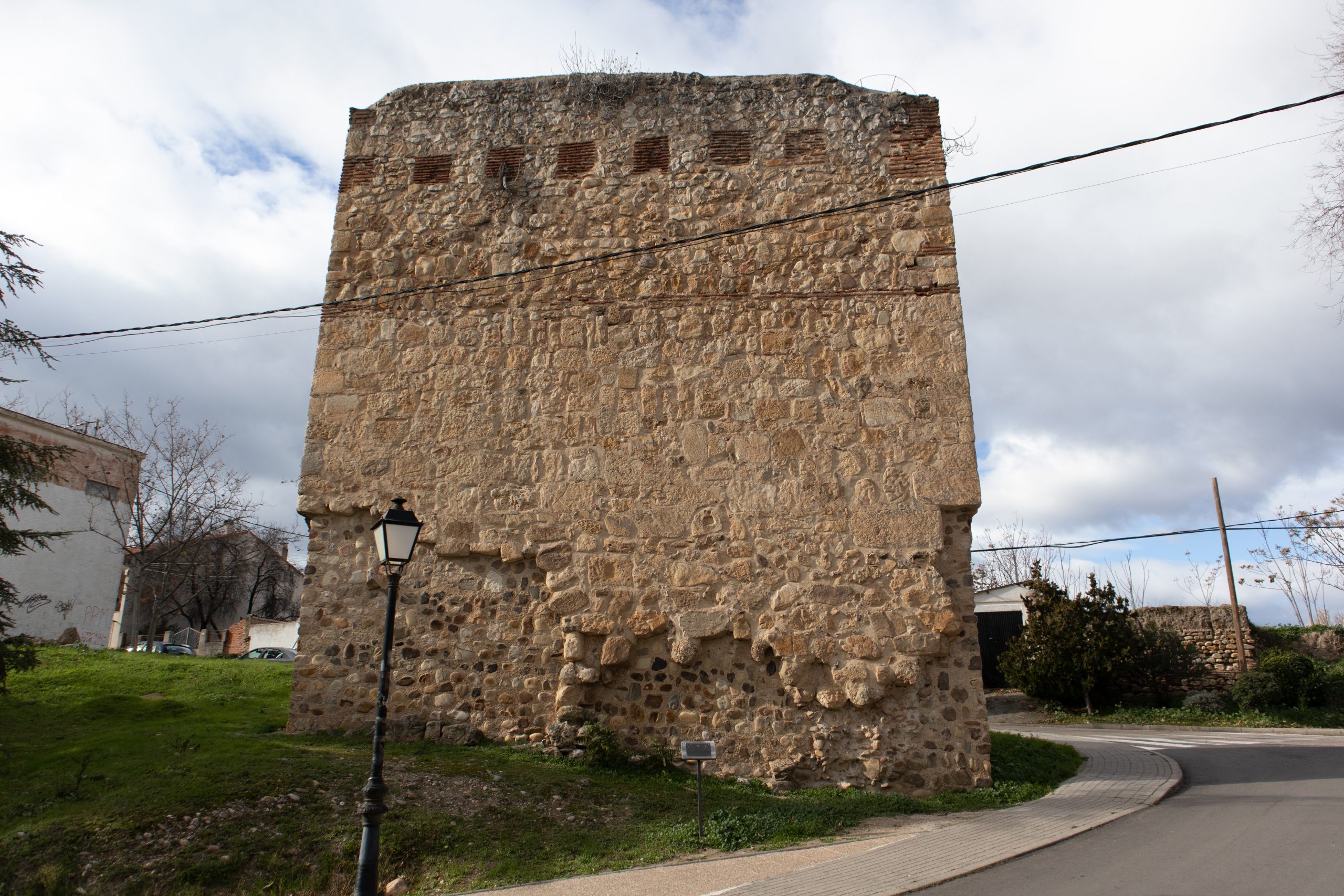 muralla-musulmana-de-Jarama