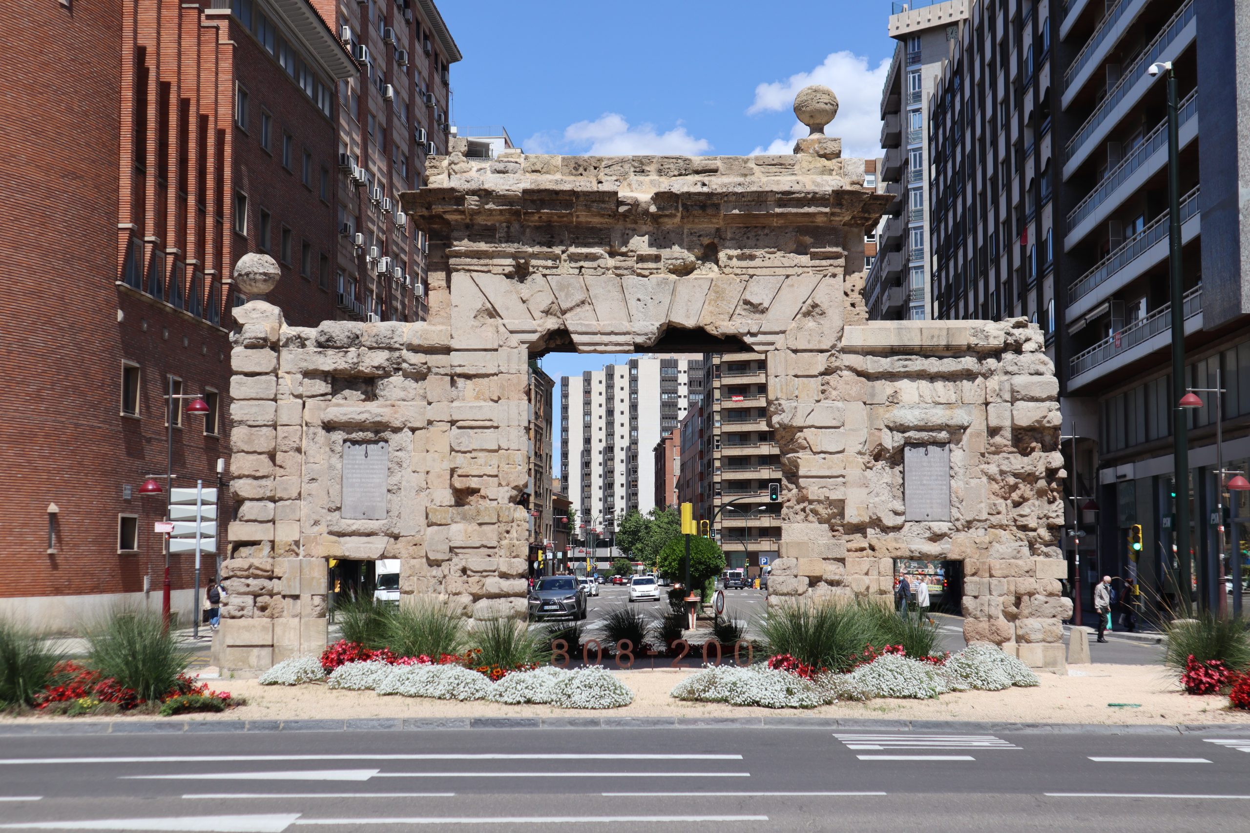 puerta-del-carmen-zaragoza