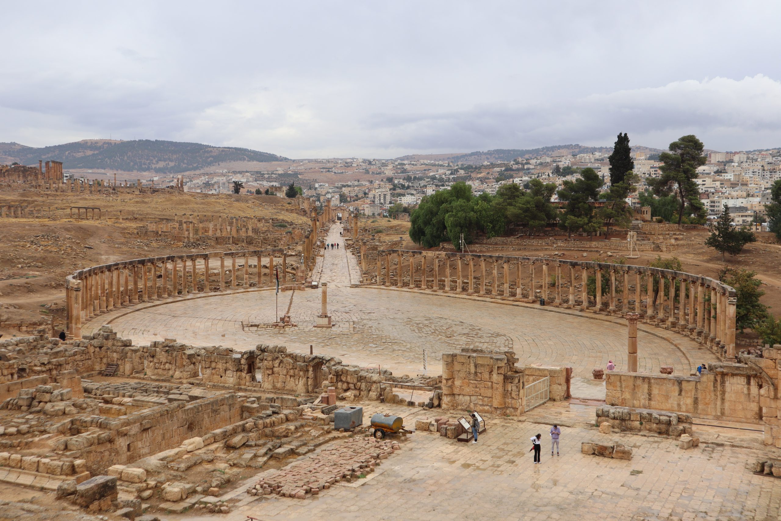 plaza-oval-jerash