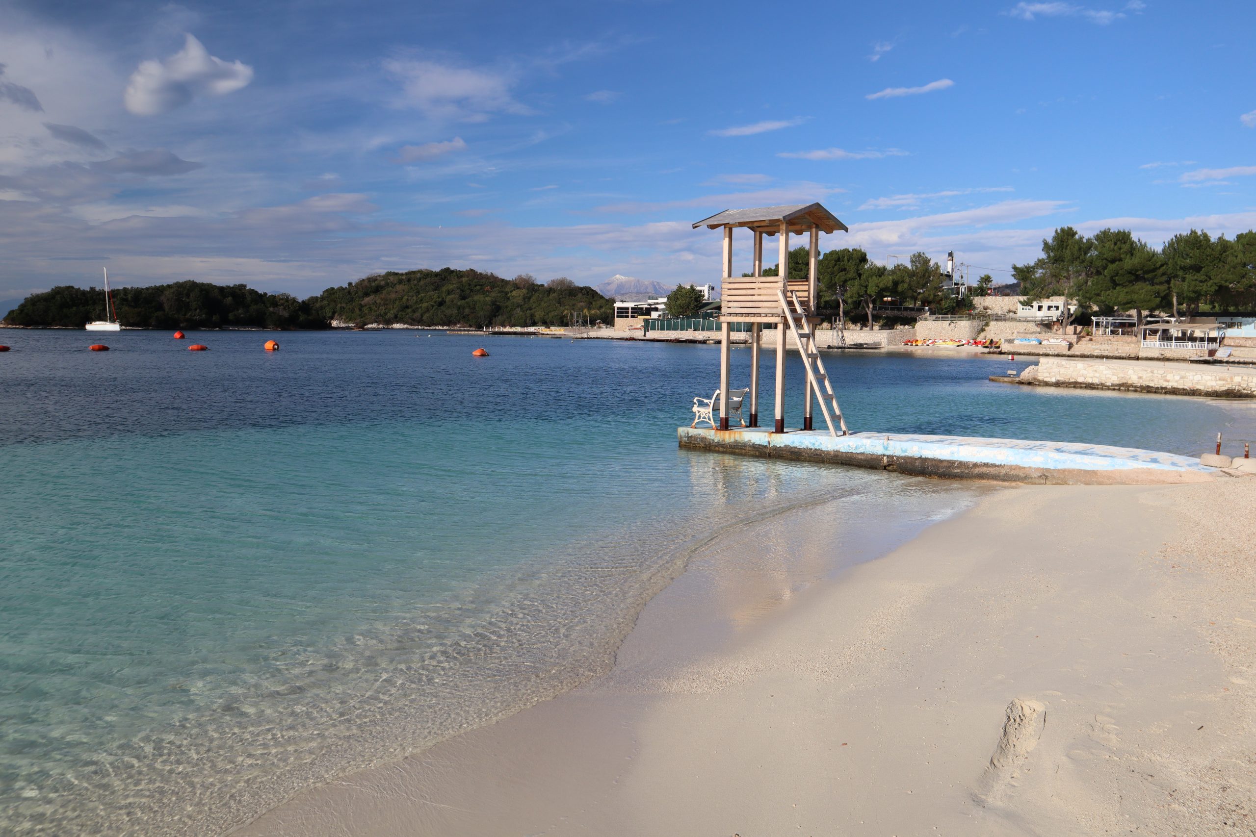 playa-bora-bora-ksamil-albania