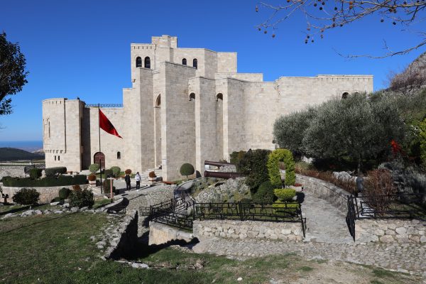 Qué ver en Kruja, la ciudad medieval albanesa