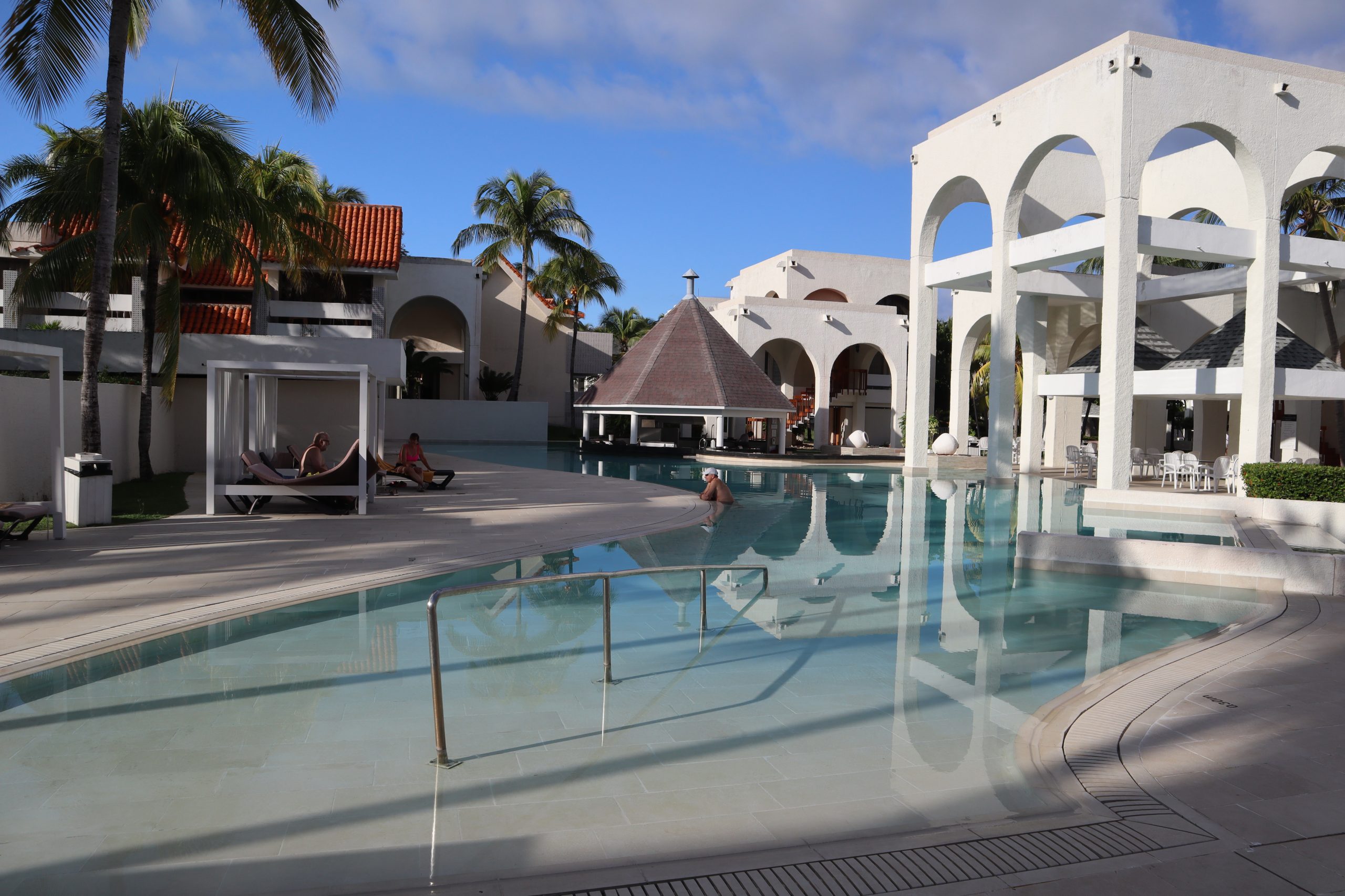 piscina-level-melia-varadero