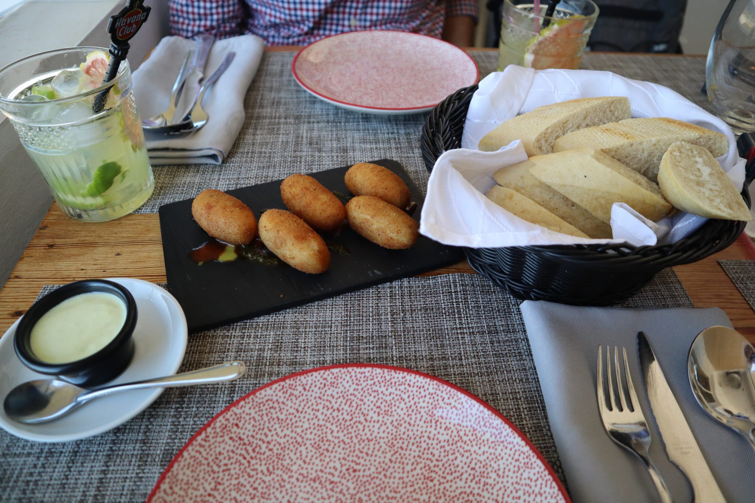 restaurante-vedado-malecon