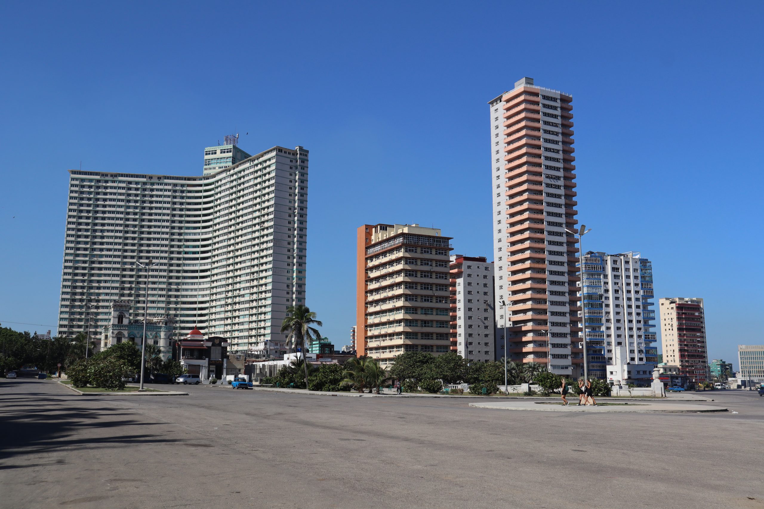 tours-habana-moderna