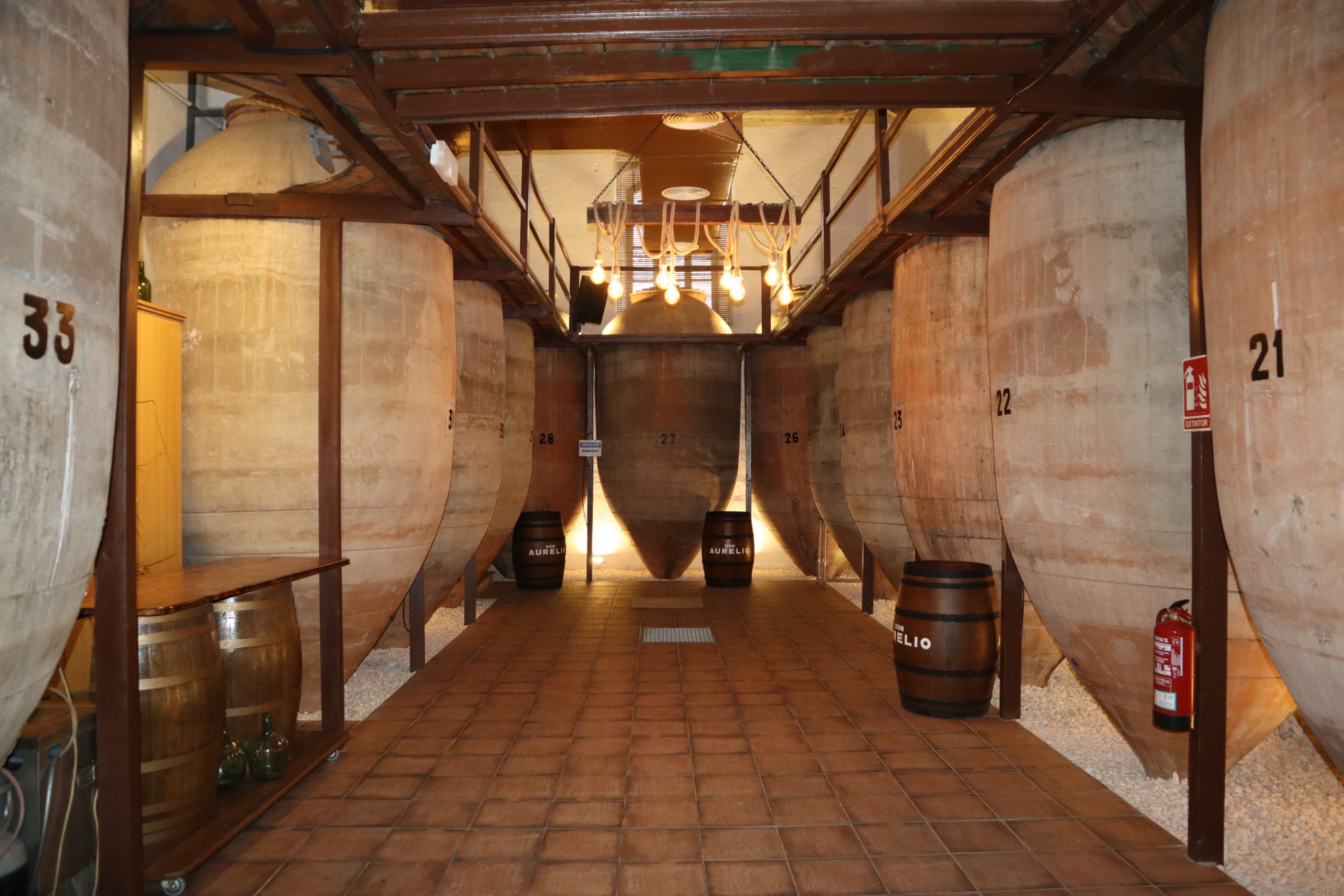 tour-bodega-valdepeñas