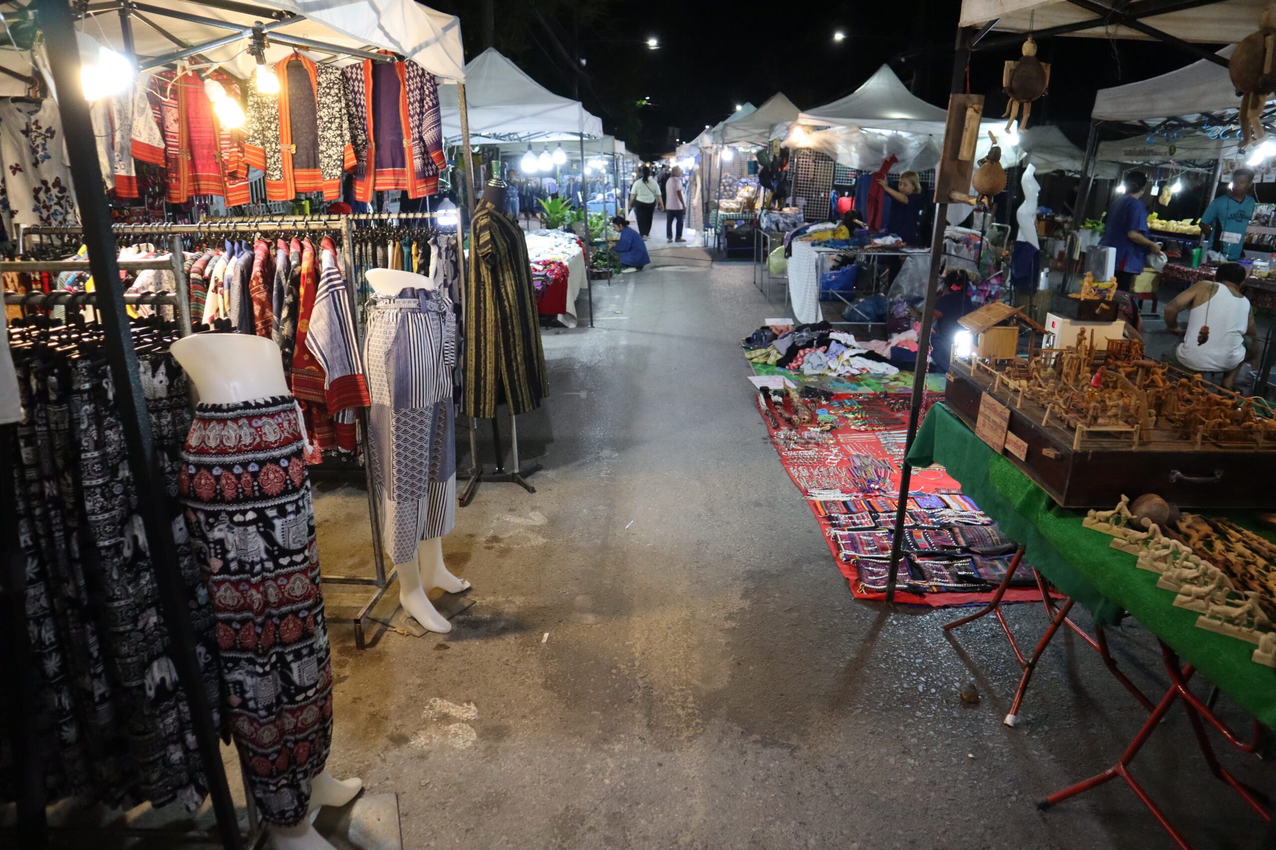 mercado-nocturno-chiang-rai