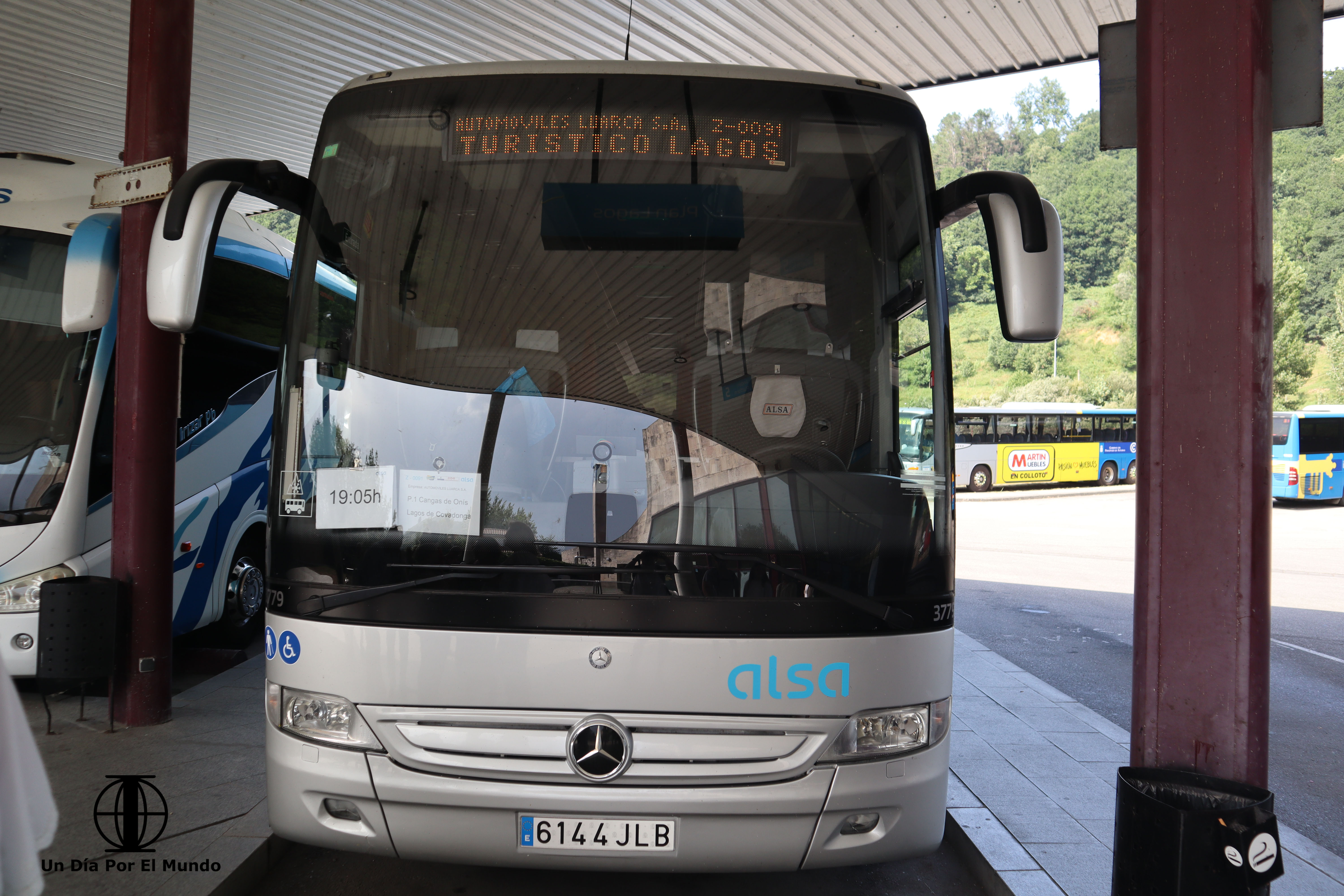 como-ir a-lagos-de-covadonga como ir a lagos de covadonga