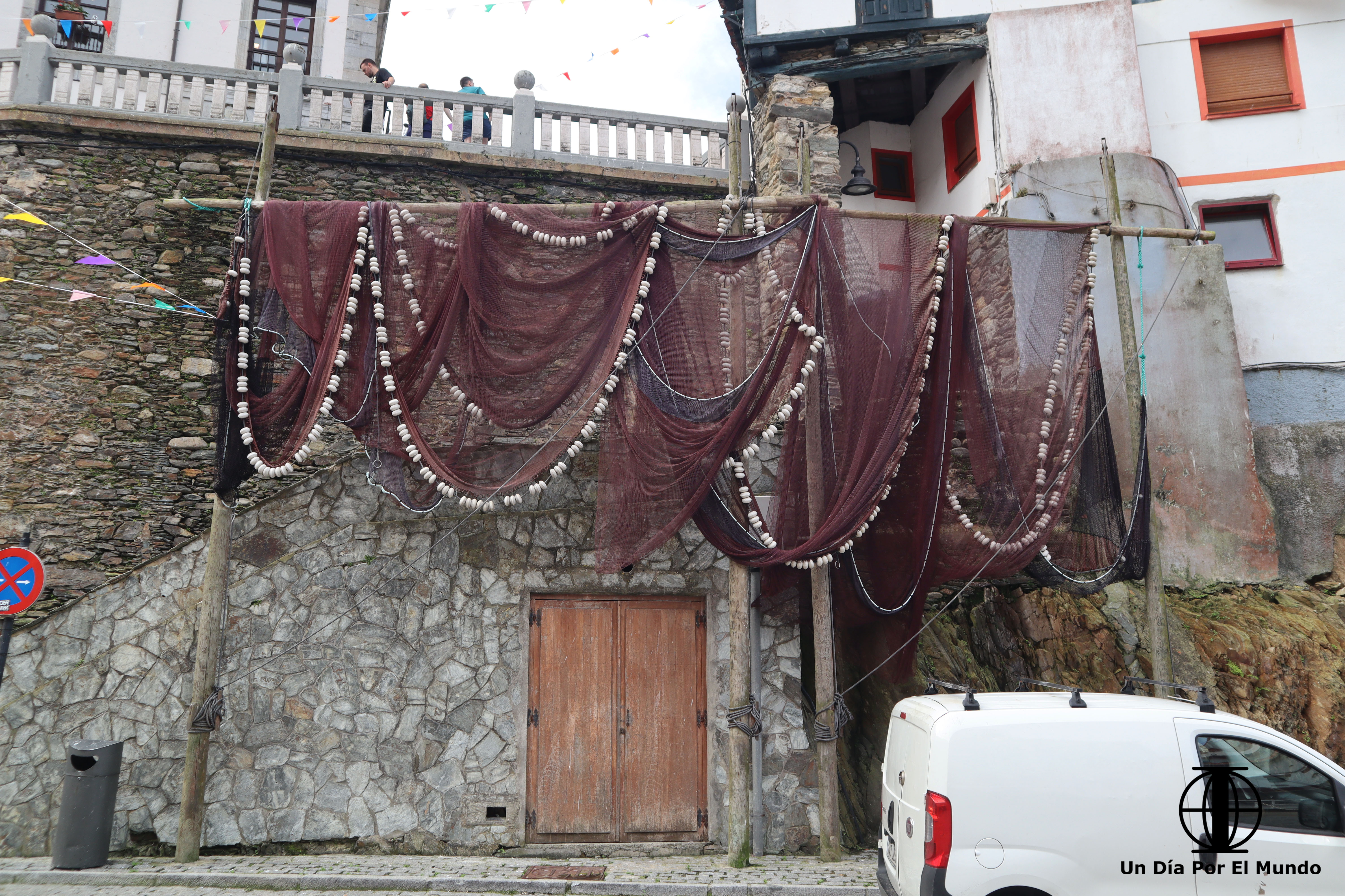 lugares imprescindibles que visitar en cudillero en un dia