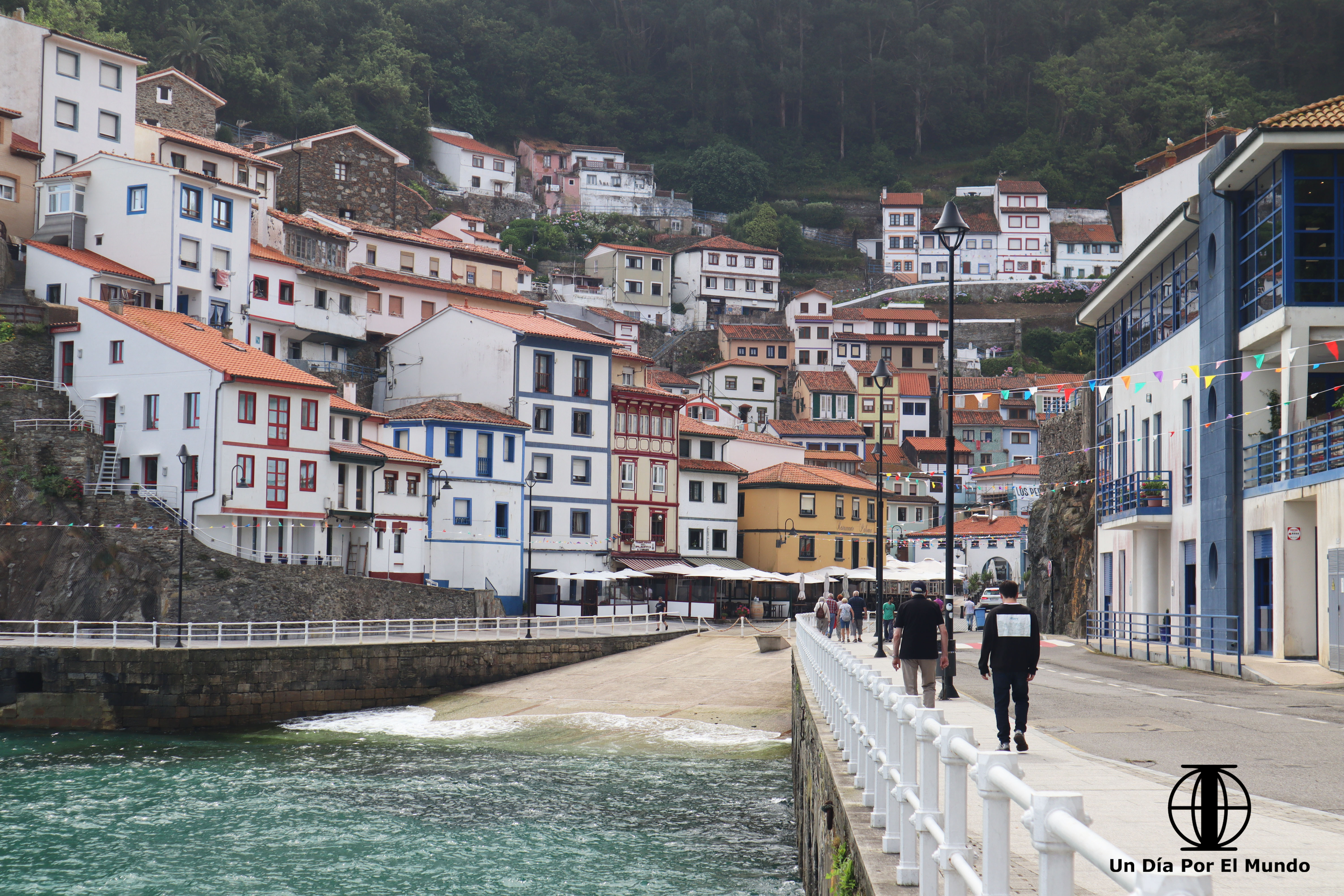 lugares que visitar en cudillero en 1 dia
