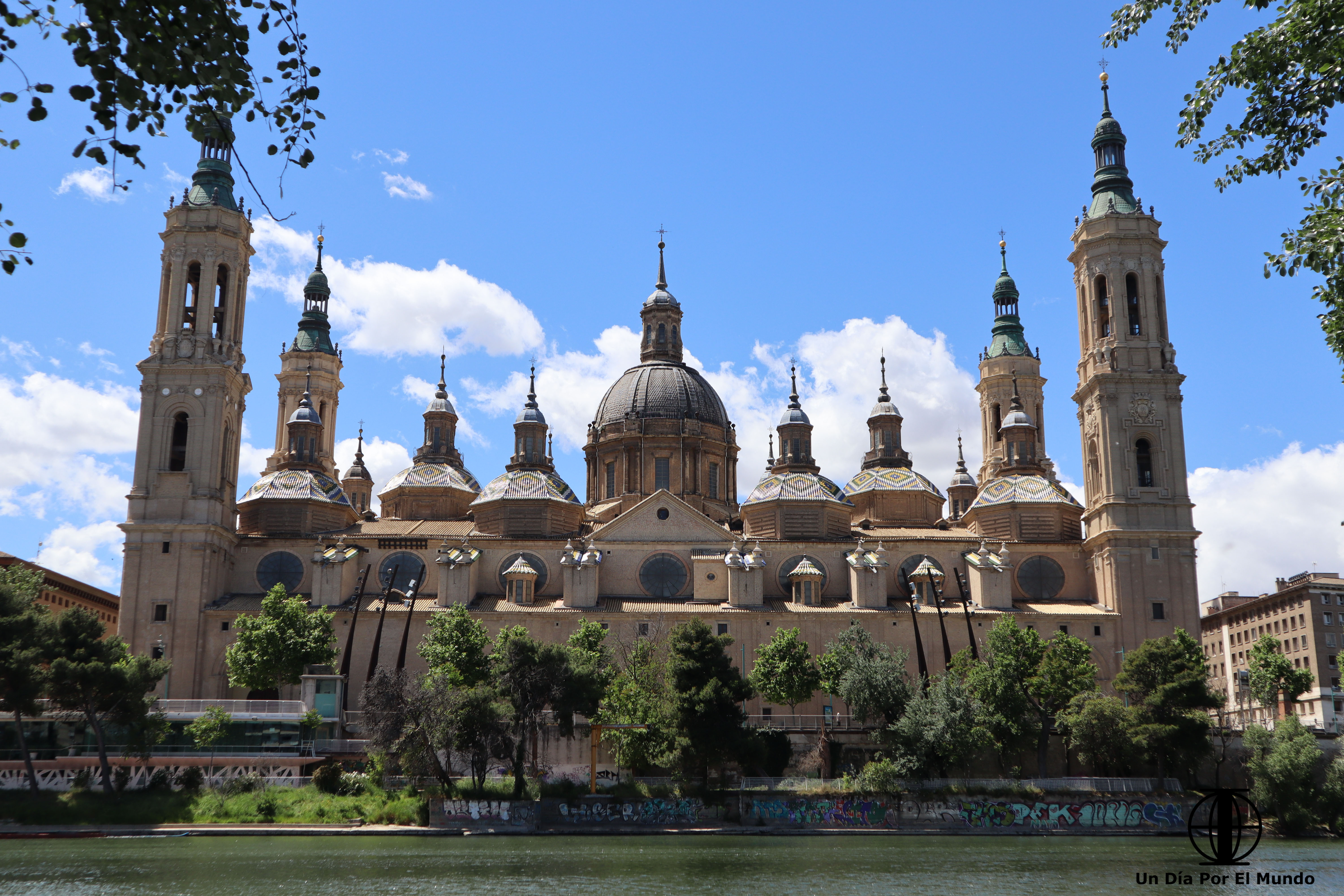 que-ver-en-zaragoza-en-1-dia Parque de Macanaz